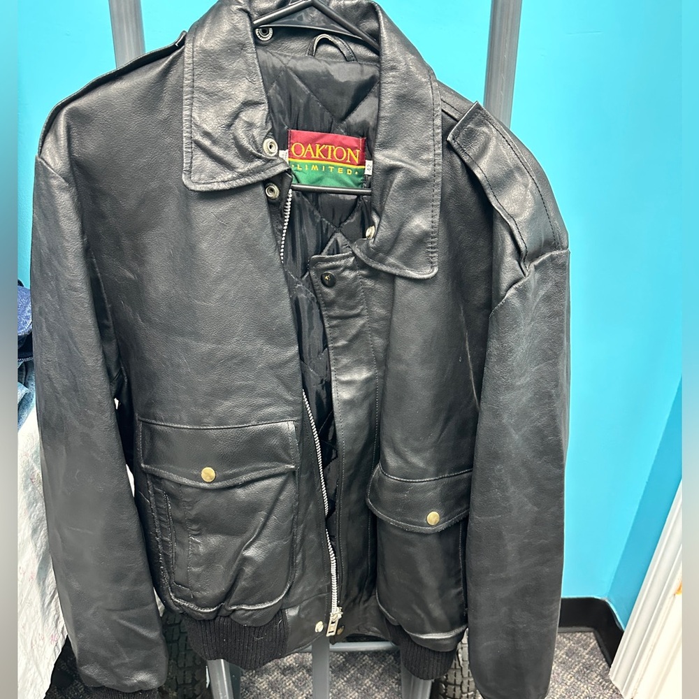 VTG Oakton Limited Men's Black Leather Bomber Jacket Size 42 Made in USA